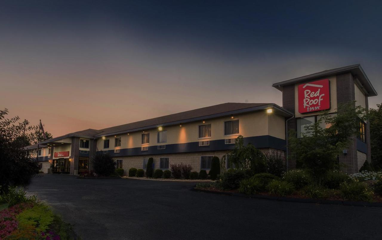 Red Roof Inn Hartford - Vernon Eksteriør billede