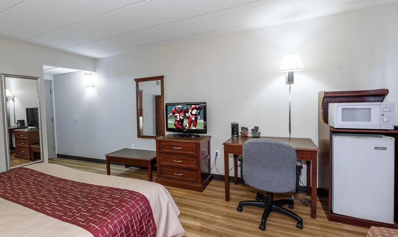 Red Roof Inn Hartford - Vernon Eksteriør billede
